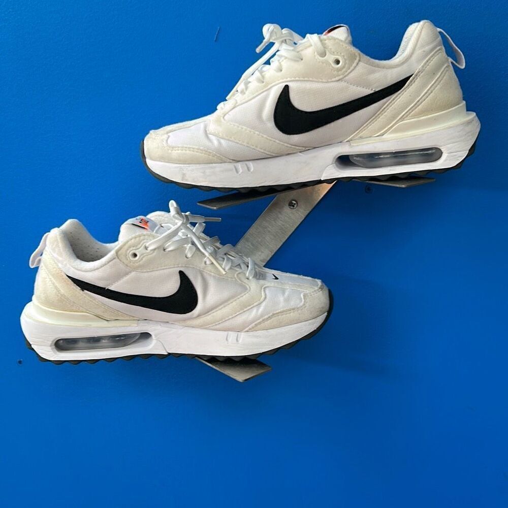 Nike™ Air Max Dawn 'White Total Orange' Sneakers DH5131-101 Wmn Sz 6